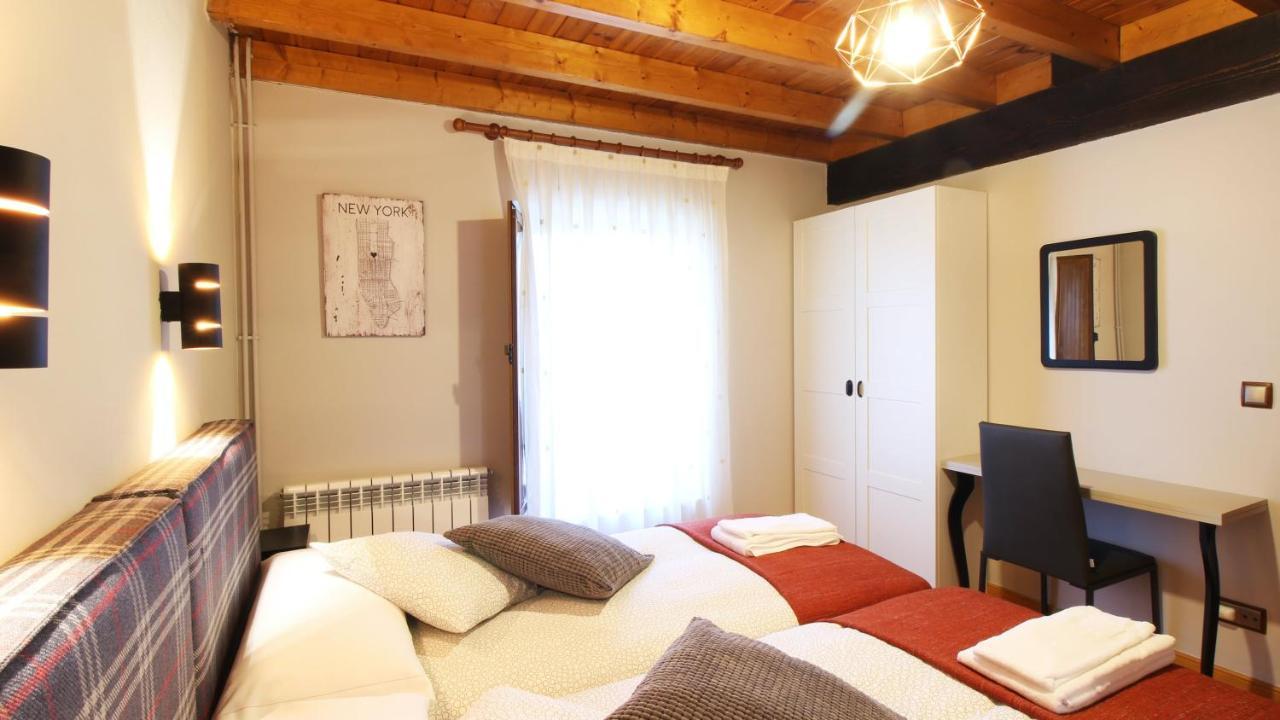 El Balcon De Las Rozas Las Rozas de Valdearroyo Екстериор снимка
